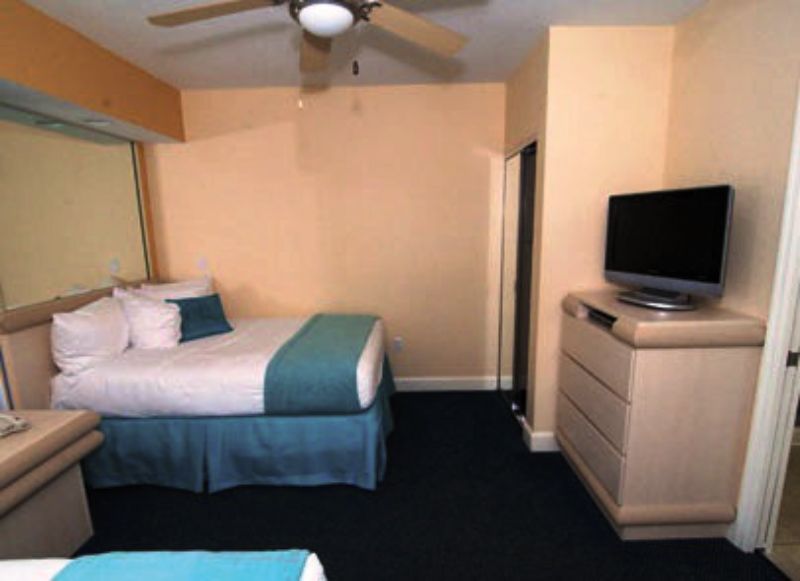 Resort Westgate Town Center 3*