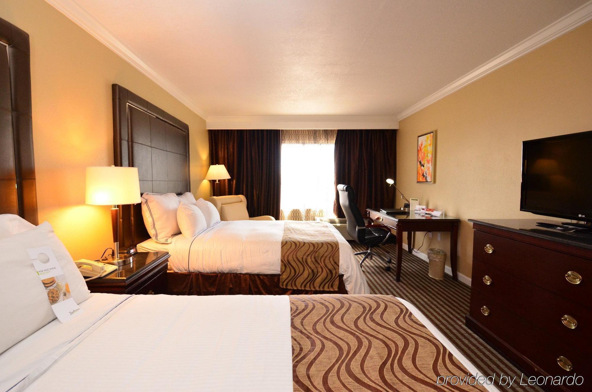 Orlando East-ucf Area By Ihg Alafaya
