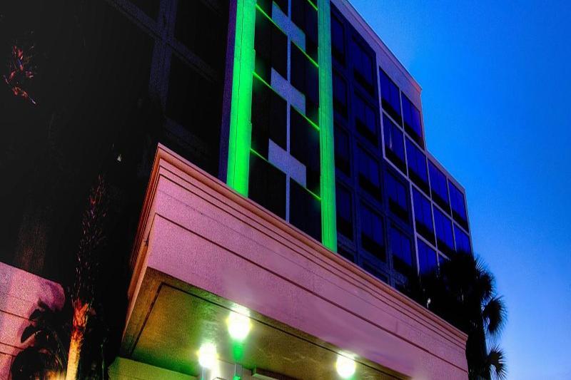 Hotel Orlando East-ucf Area By Ihg 3*