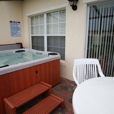Coral Cay A Sky Resort