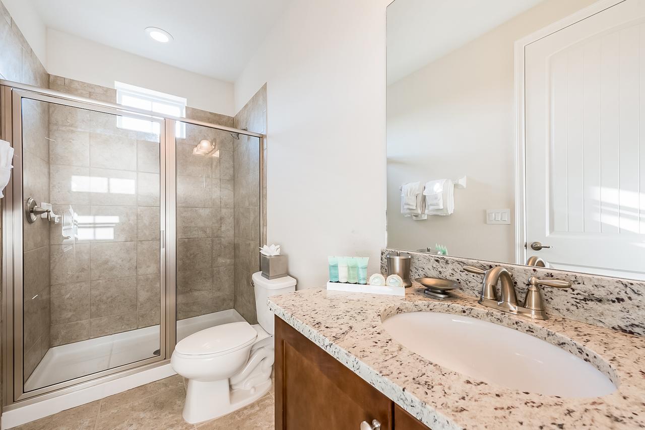 Spacious By Rentyl Near With Private Pool & Amenities - 391f Holiday home *