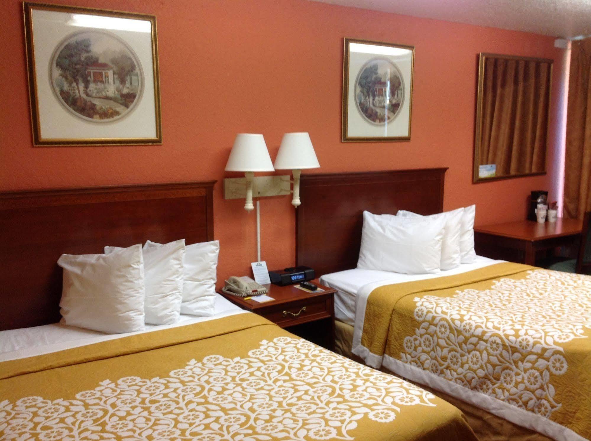 Inn Howard Johnson By Wyndham Orlando-international Drive 2*