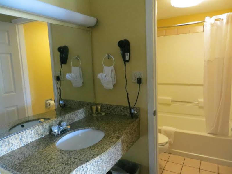 Howard Johnson By Wyndham Orlando-international Drive Inn Orlando