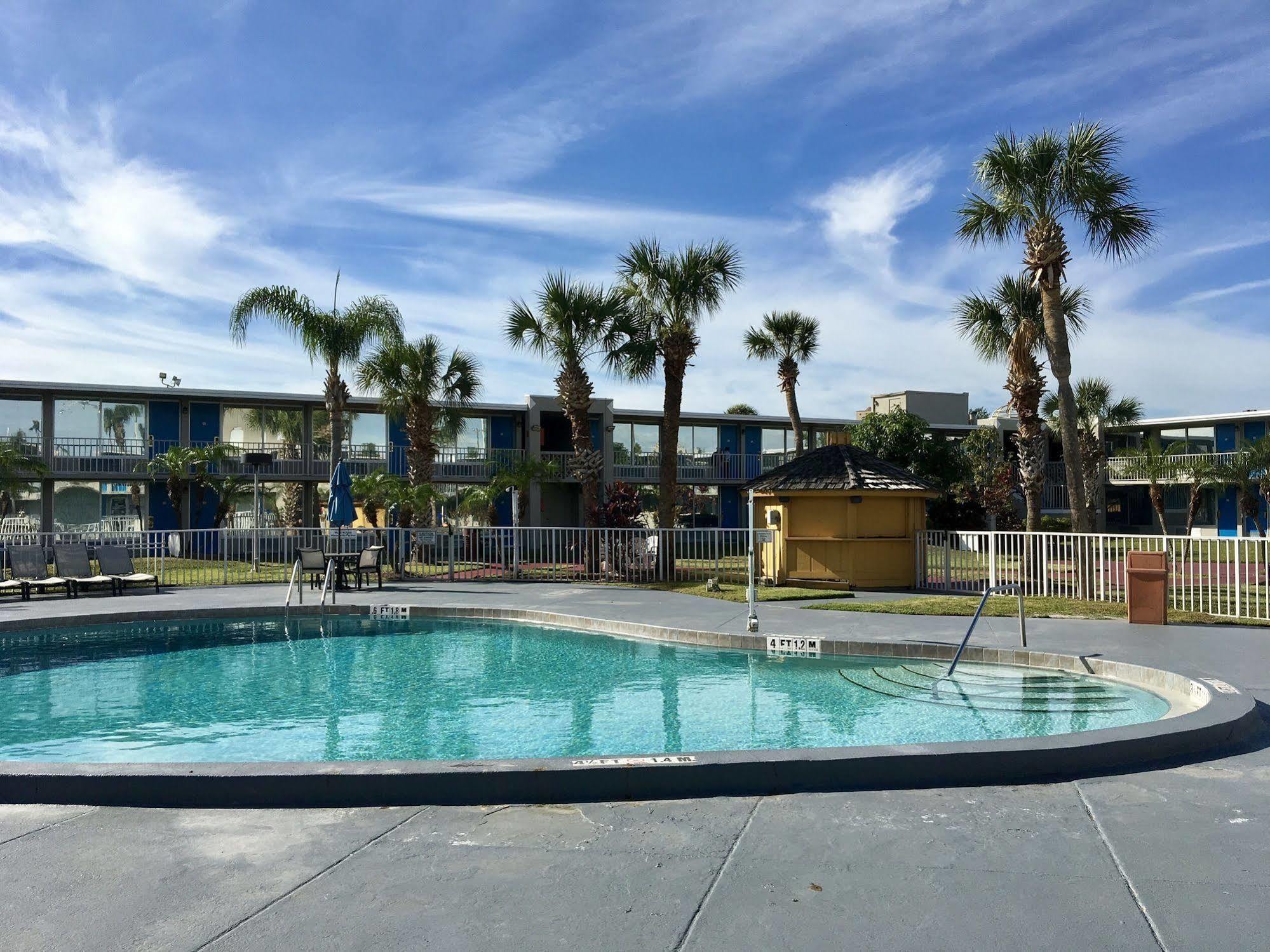 Howard Johnson By Wyndham Orlando-international Drive Inn 2*