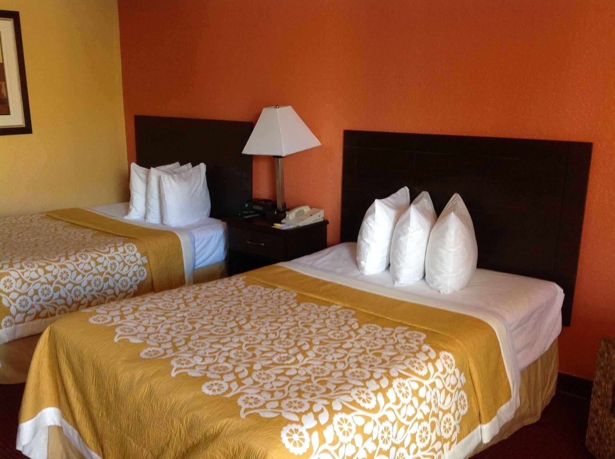 Howard Johnson By Wyndham Orlando-international Drive 2* Orlando