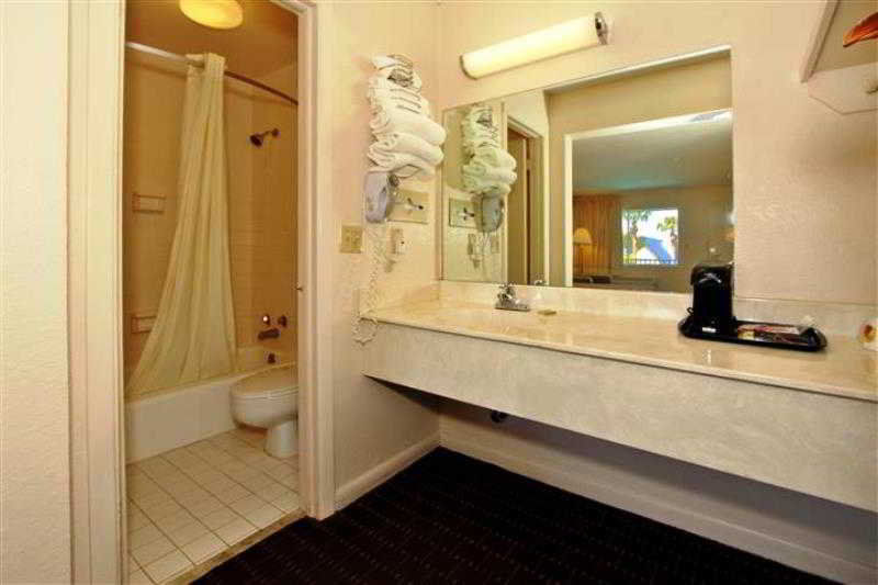 Motel Super 8 By Wyndham Kissimmee