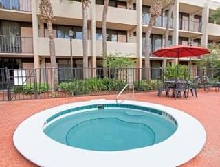 Motel Days & By Wyndham Airport 2*