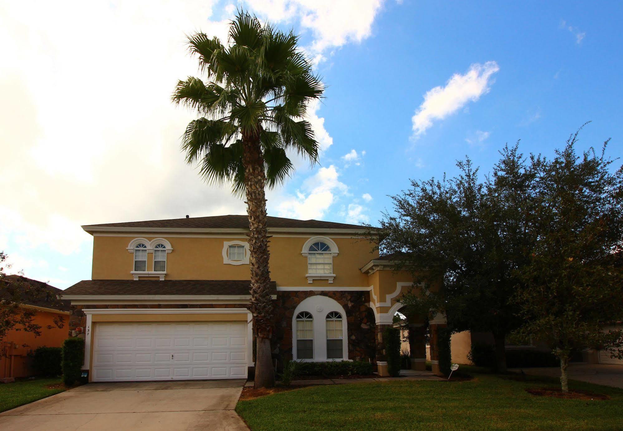 Amsun Pool Homes * Four Corners