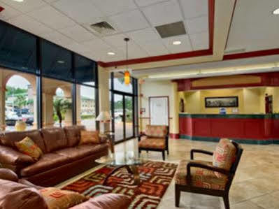Motel Days & By Wyndham Airport 2*