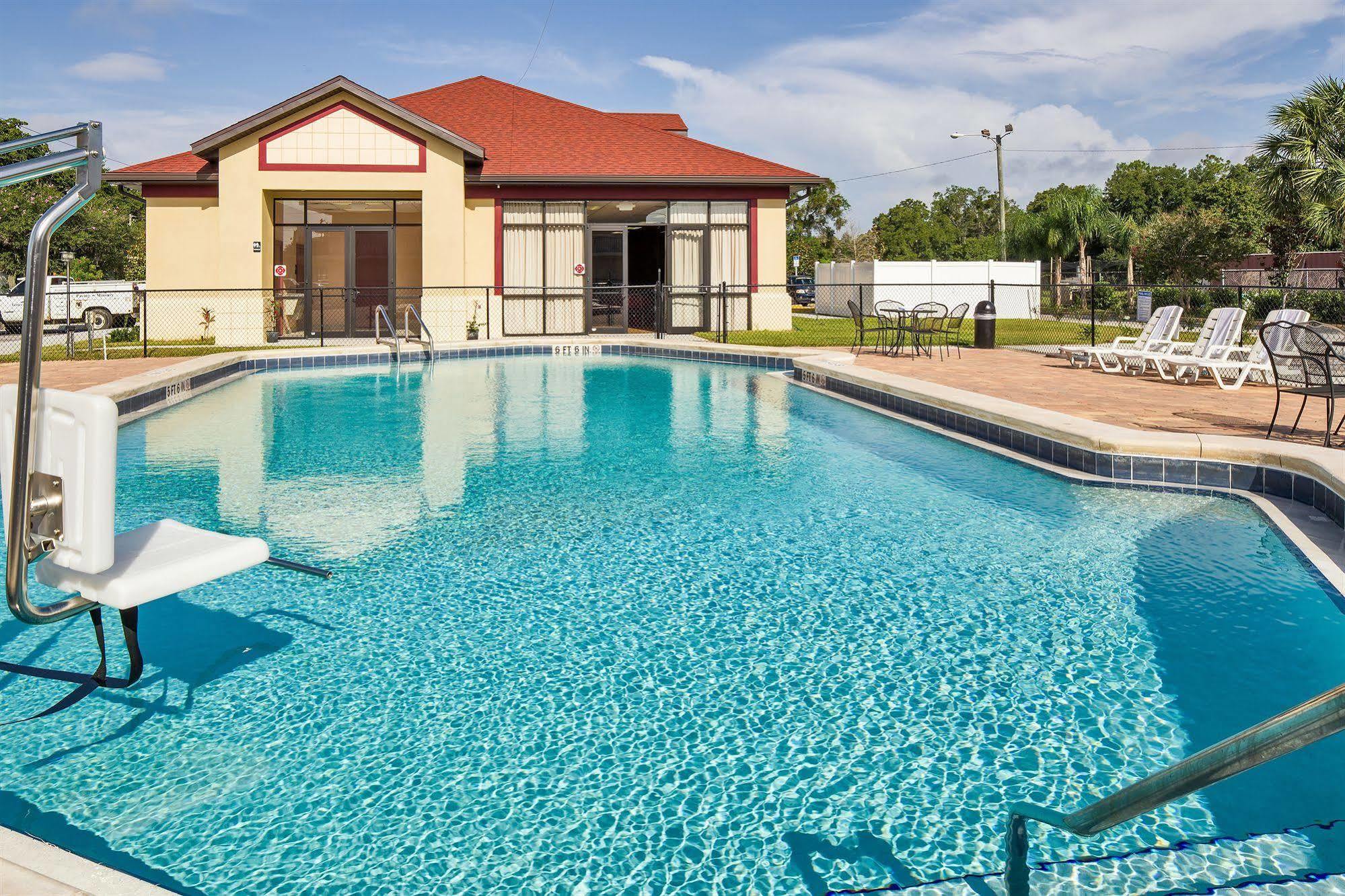 Maingate Florida Motel 2*