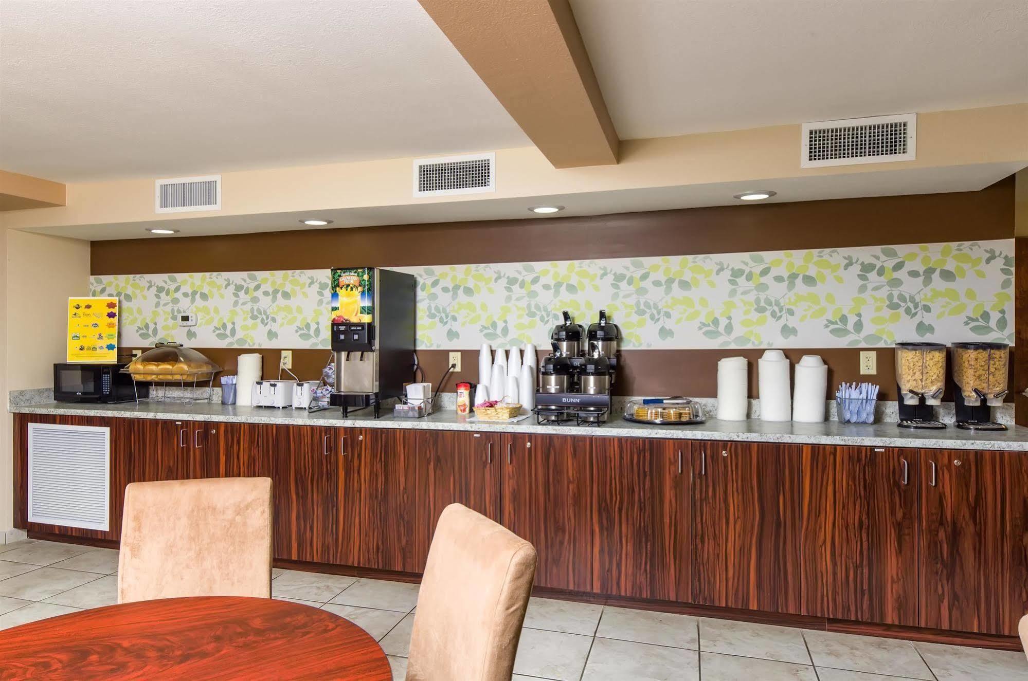 Motel Maingate Florida 2*