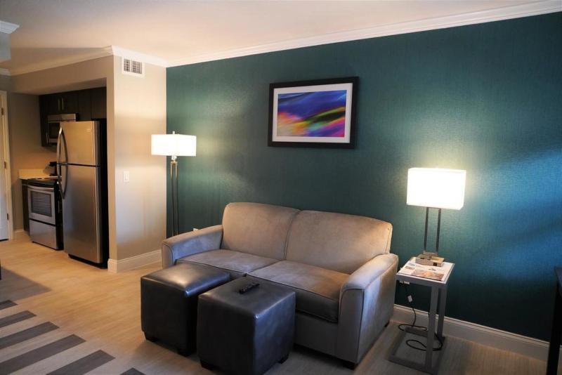 Hawthorn By Wyndham Gateway Hotel 3*