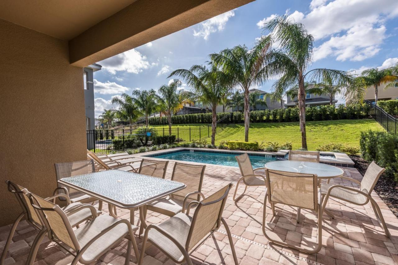 Inviting By Rentyl With Water Park Access Near - 7498m Holiday home Orlando