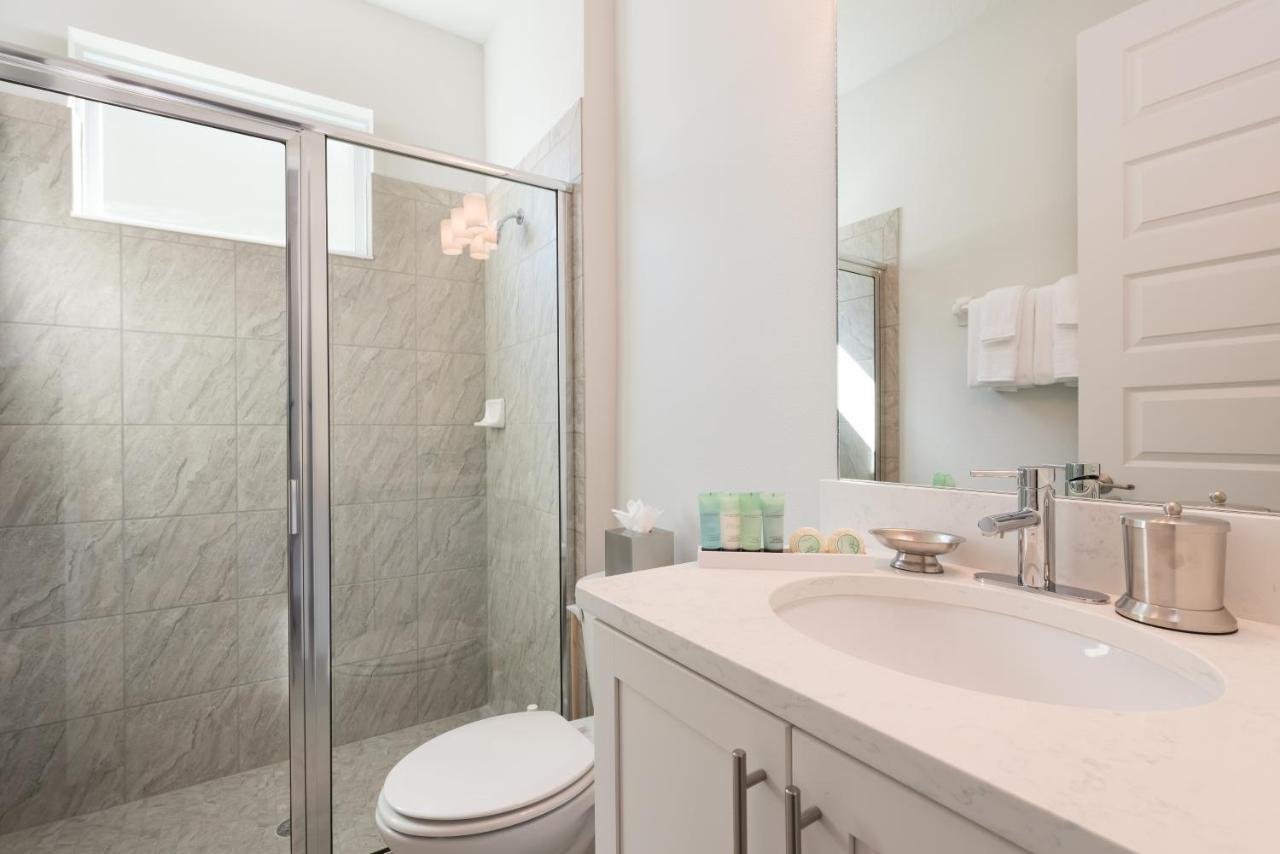 Chic With Private Pool Near World By Rentyl - 7706f * Orlando
