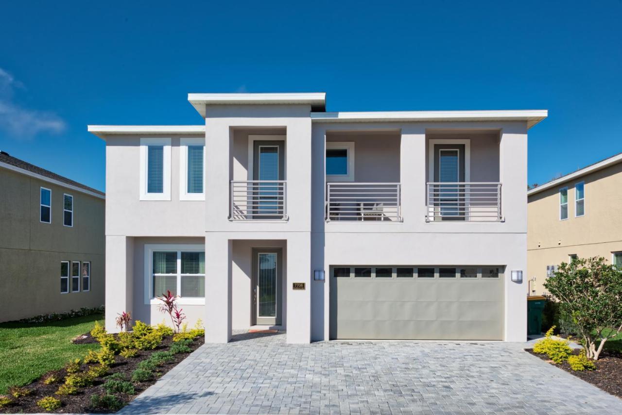 Holiday home Chic With Private Pool Near World By Rentyl - 7706f