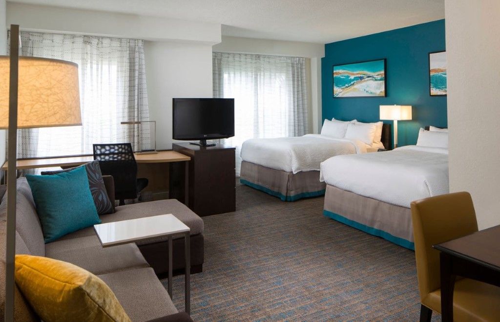 By Marriott Orlando At Seaworld Hotel Williamsburg
