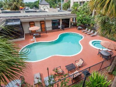 Motel Days & By Wyndham Airport 2*