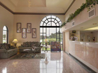 Stayable West Hotel