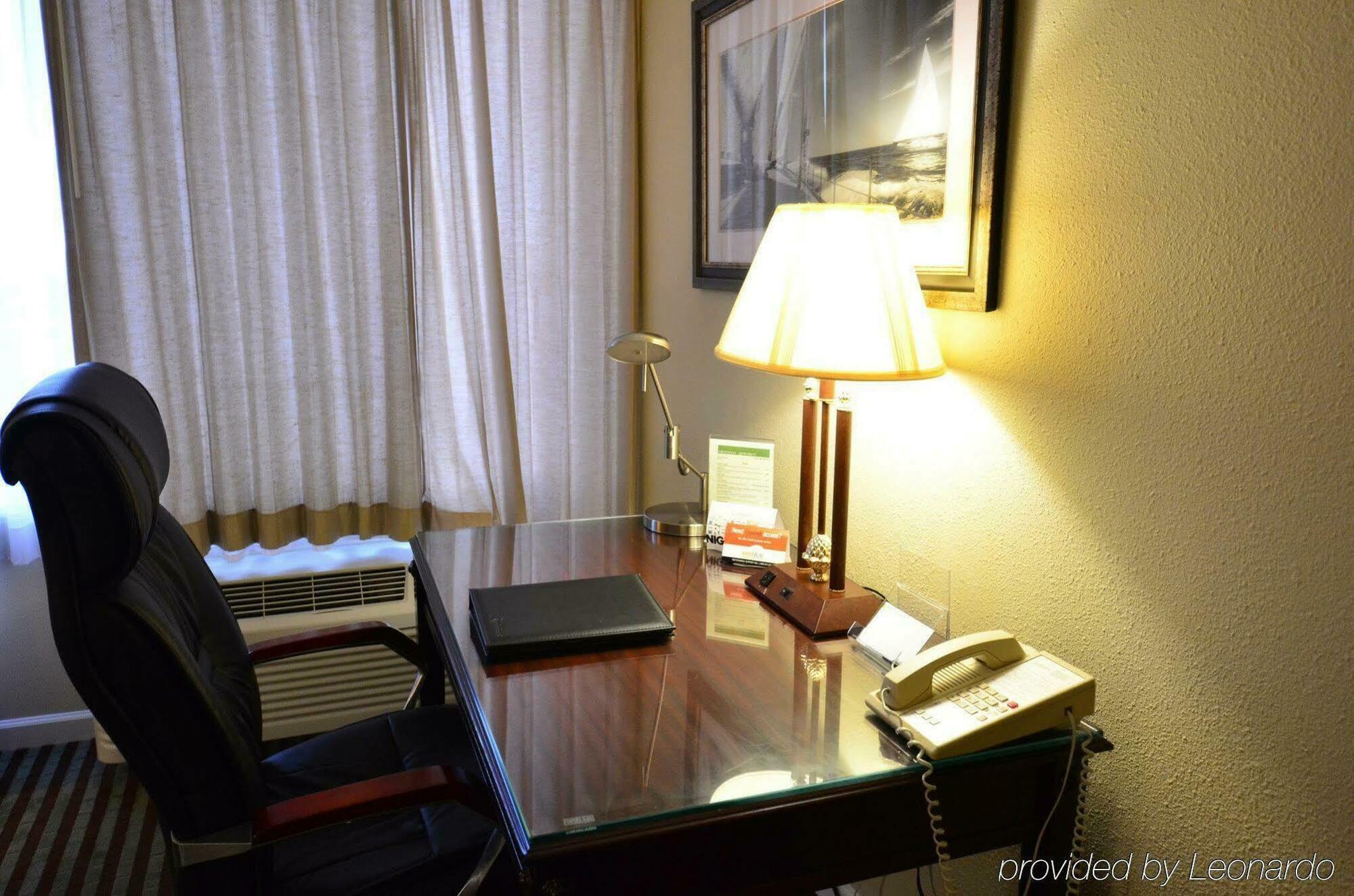 Orlando East-ucf Area By Ihg 3*