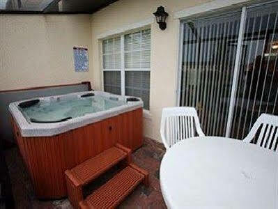 Coral Cay A Sky Resort Kissimmee