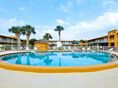 Howard Johnson By Wyndham Orlando-international Drive 2*