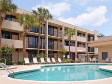 Days & By Wyndham Airport Orlando