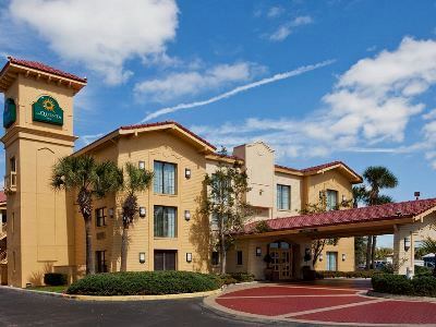 La Quinta By Wyndham Airport West