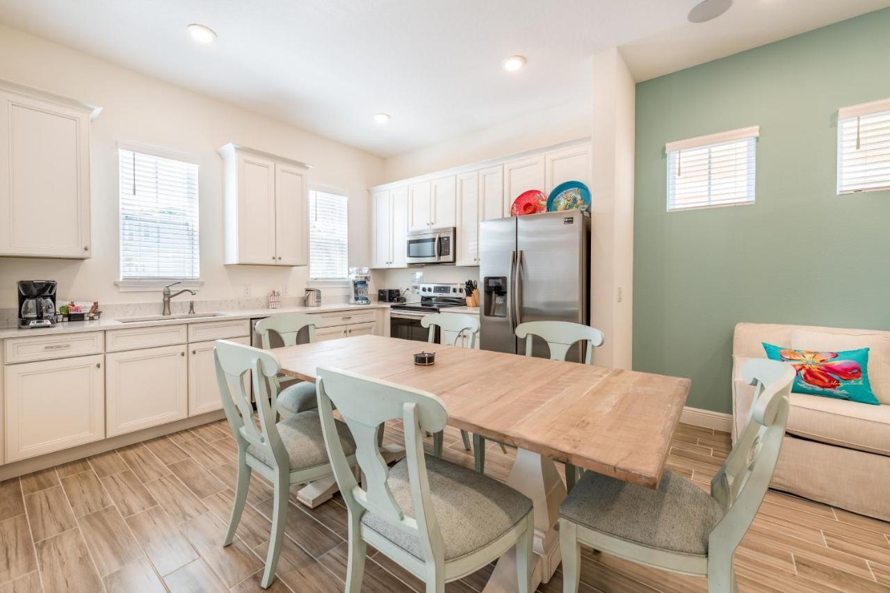 Holiday home Sun Filled Near With Margaritaville Access - 3021sp Orlando