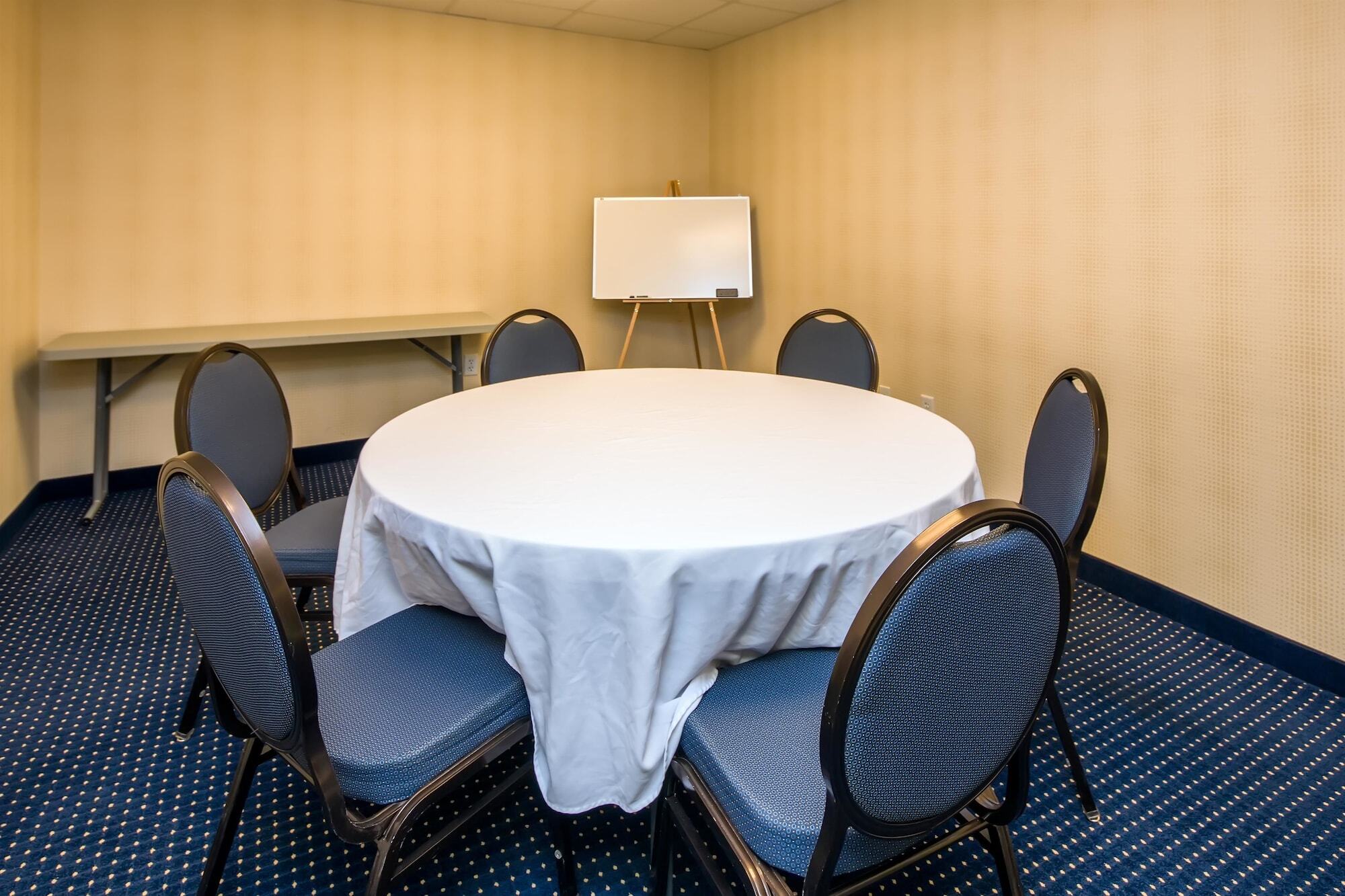 Hotel Hampton & Orlando-apopka Forest City