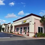 Lakeview Condo Hotel Near Disney
