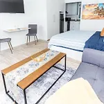 Beautiful Rose 1-Bedroom 8Mins From Disney Wpool & Gym