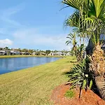 Lake Berkley Home: Pool, Lakefront & Near Disney