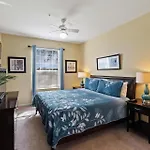 7660 Comrow #203
