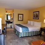 Shining Light Inn & Suites