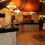 I-Drive Grand Resort & Suites