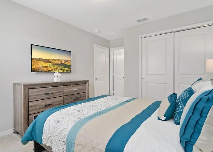 Family Friendly Four Bedrooms 5147A