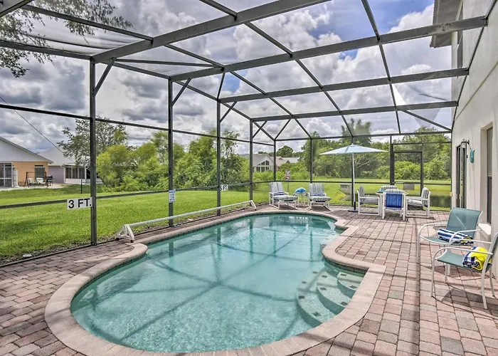 Disney Villa With Game Room And Pool - 10 Mi To Parks!