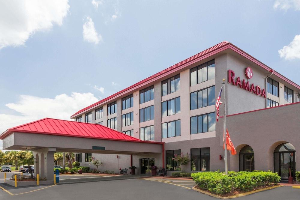 Inn Lakeland Hotel
