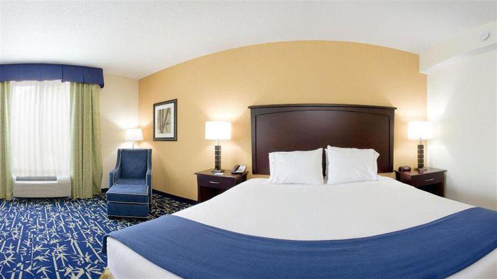 Holiday Express & Orlando - Apopka By Ihg 3* Forest City
