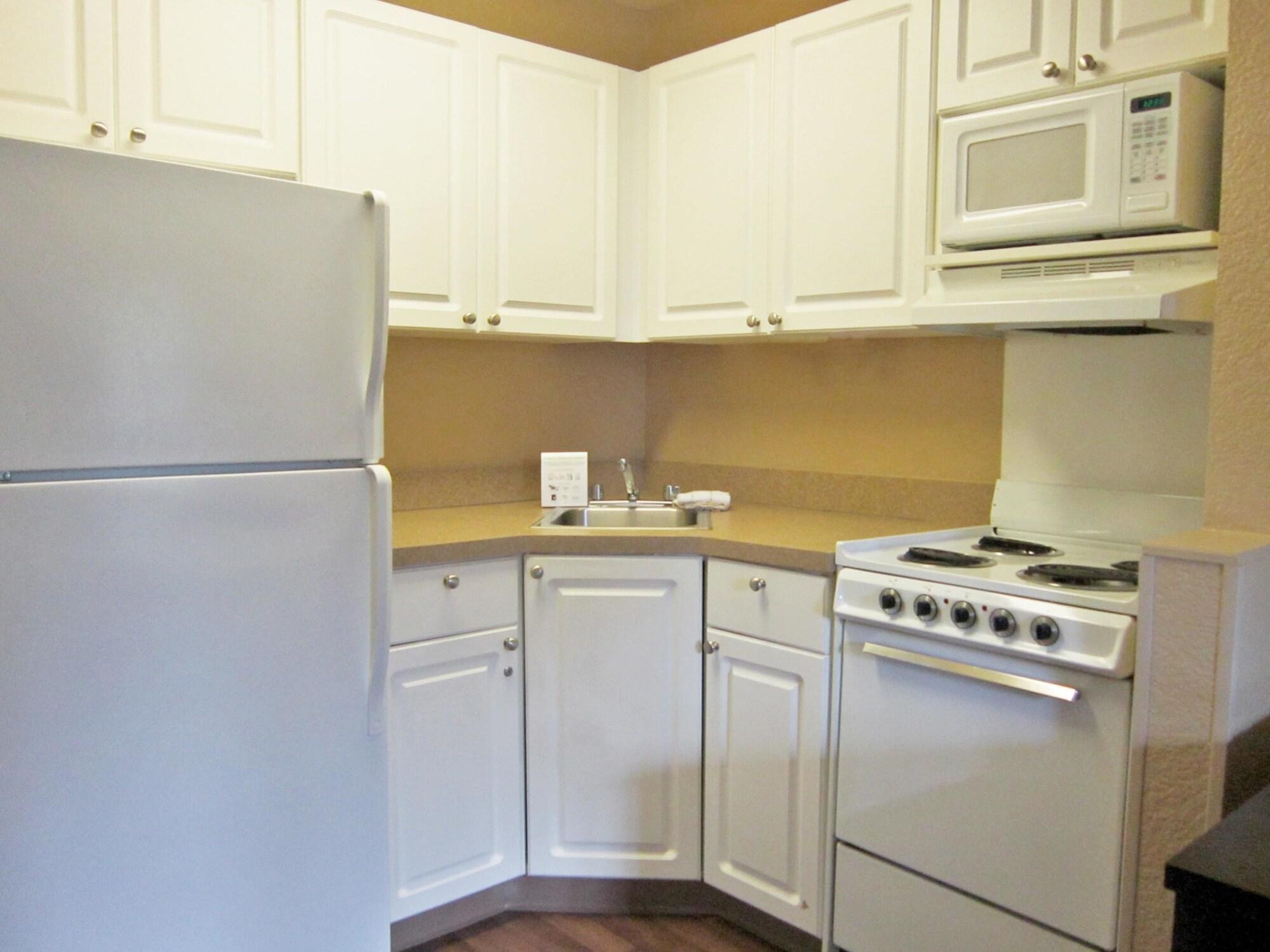 Extended America - Orlando - - 1776 Pembrook Dr