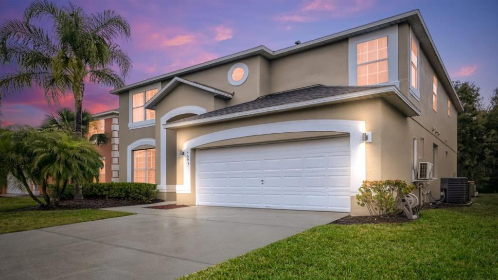 Magical 7br Pool Near & Orlando Attractions Holiday home Kissimmee