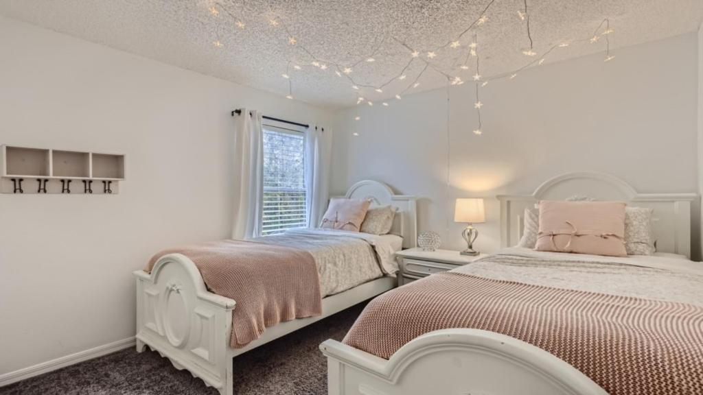Magical 7br Pool Near & Orlando Attractions Holiday home *