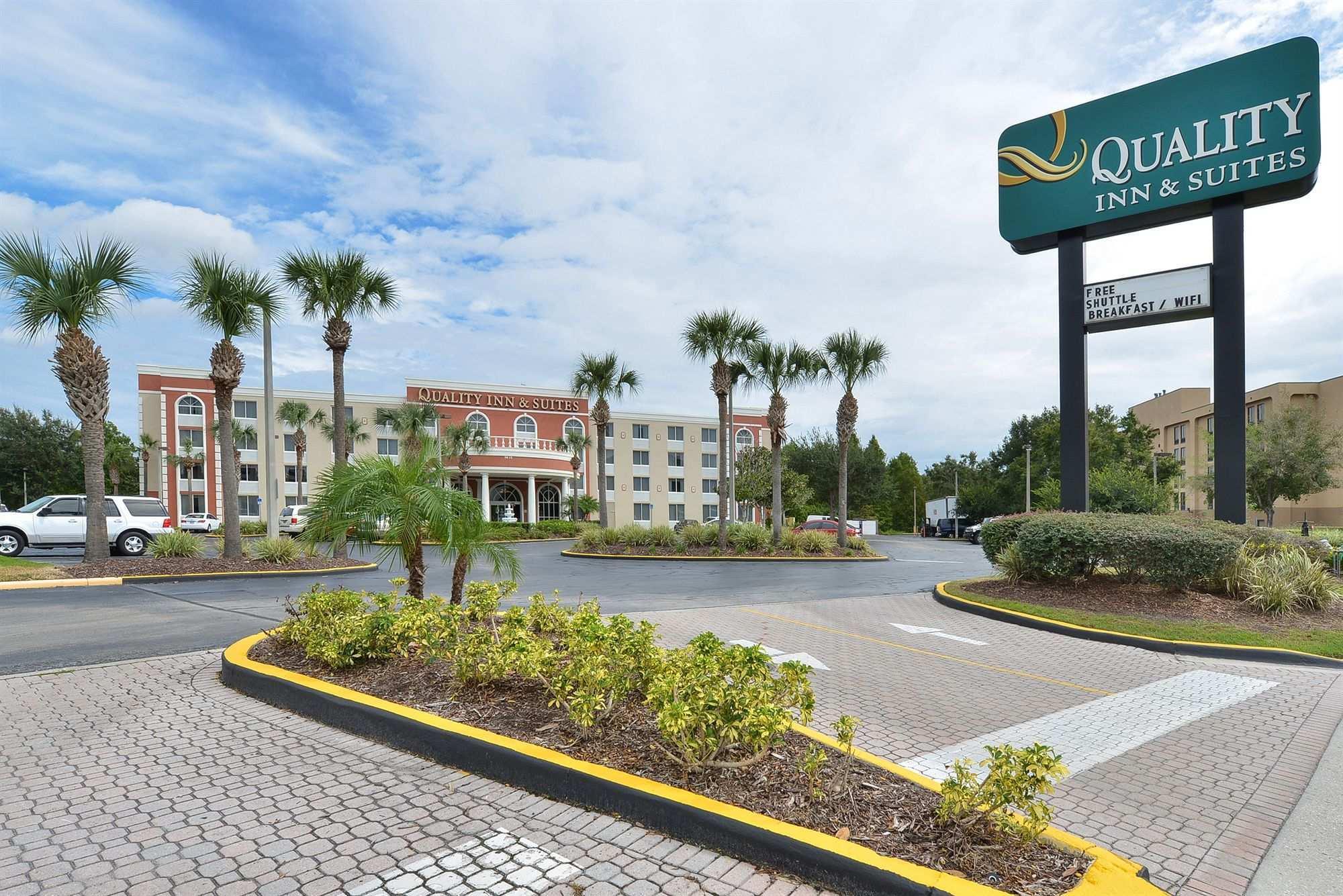 Hotel Spark By Hilton Near Universal
