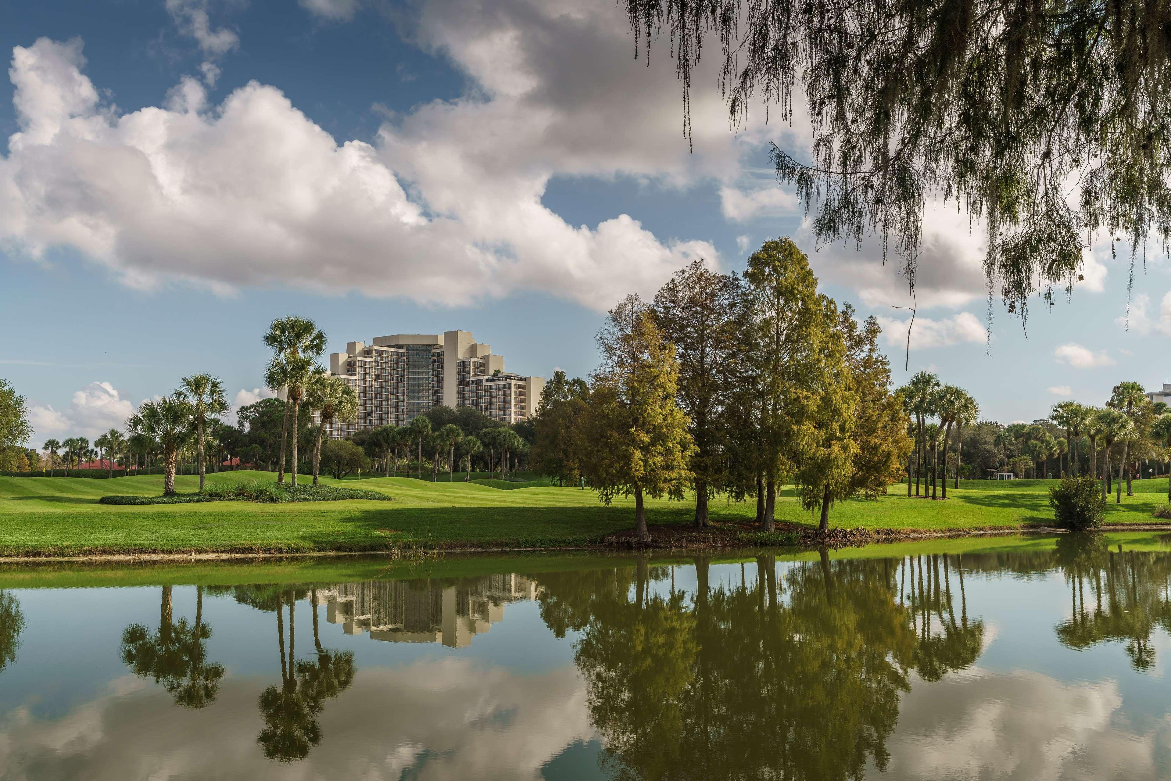Resort Hyatt Regency Grand Cypress - Free Shuttle To Theme Parks! 4*