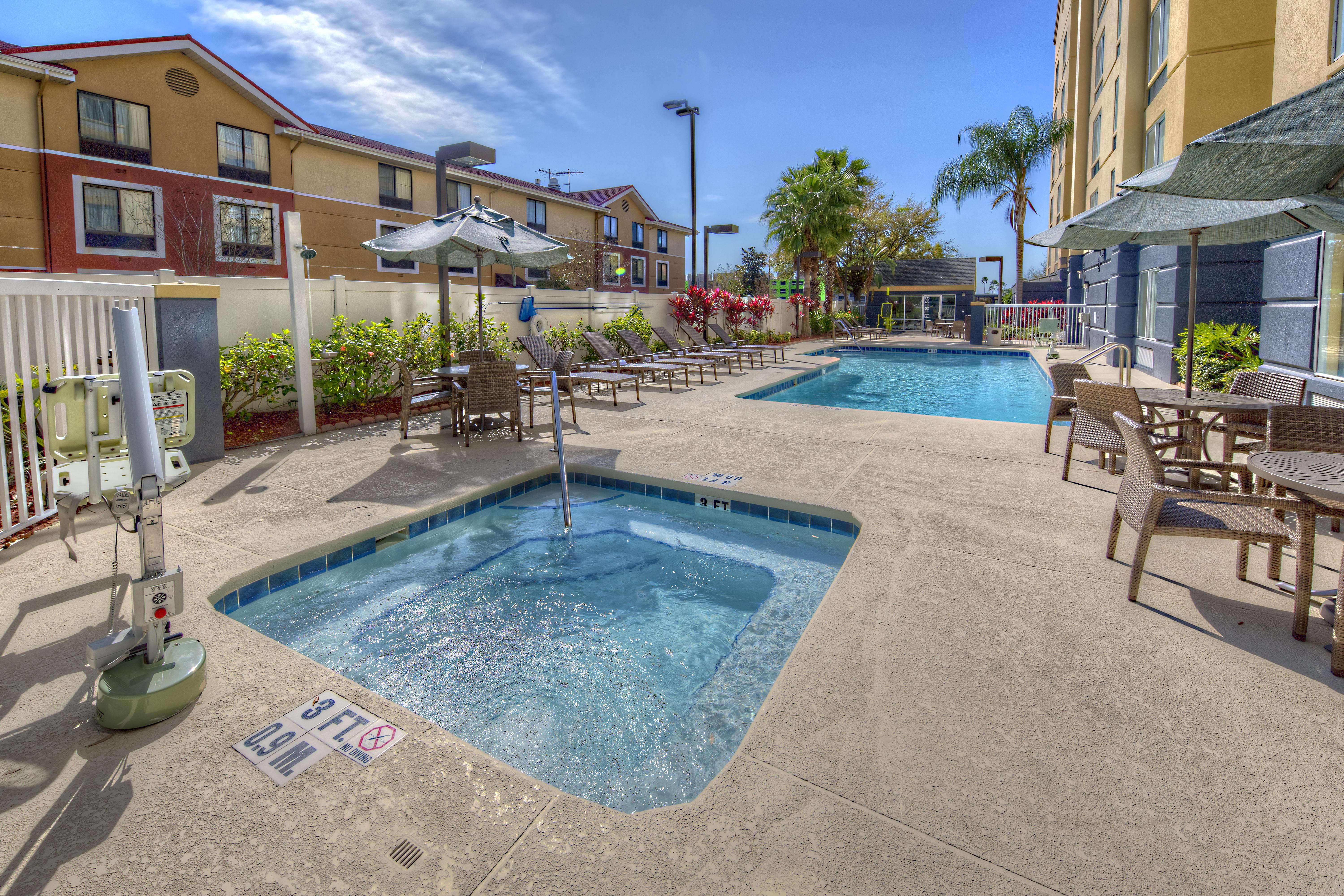 Hotel Fairfield And By Marriott Near Universal