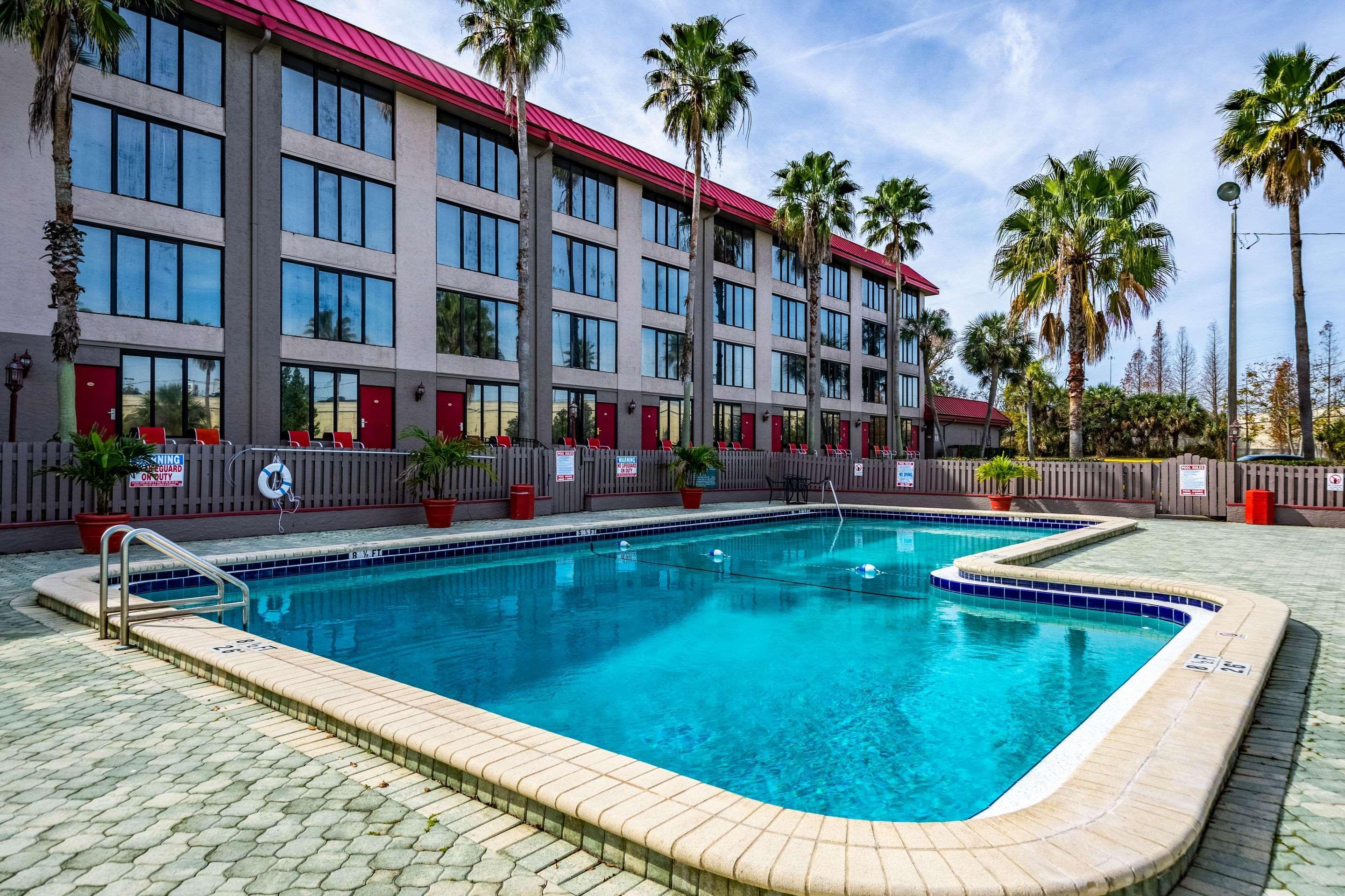 Lakeland Hotel Inn 2*