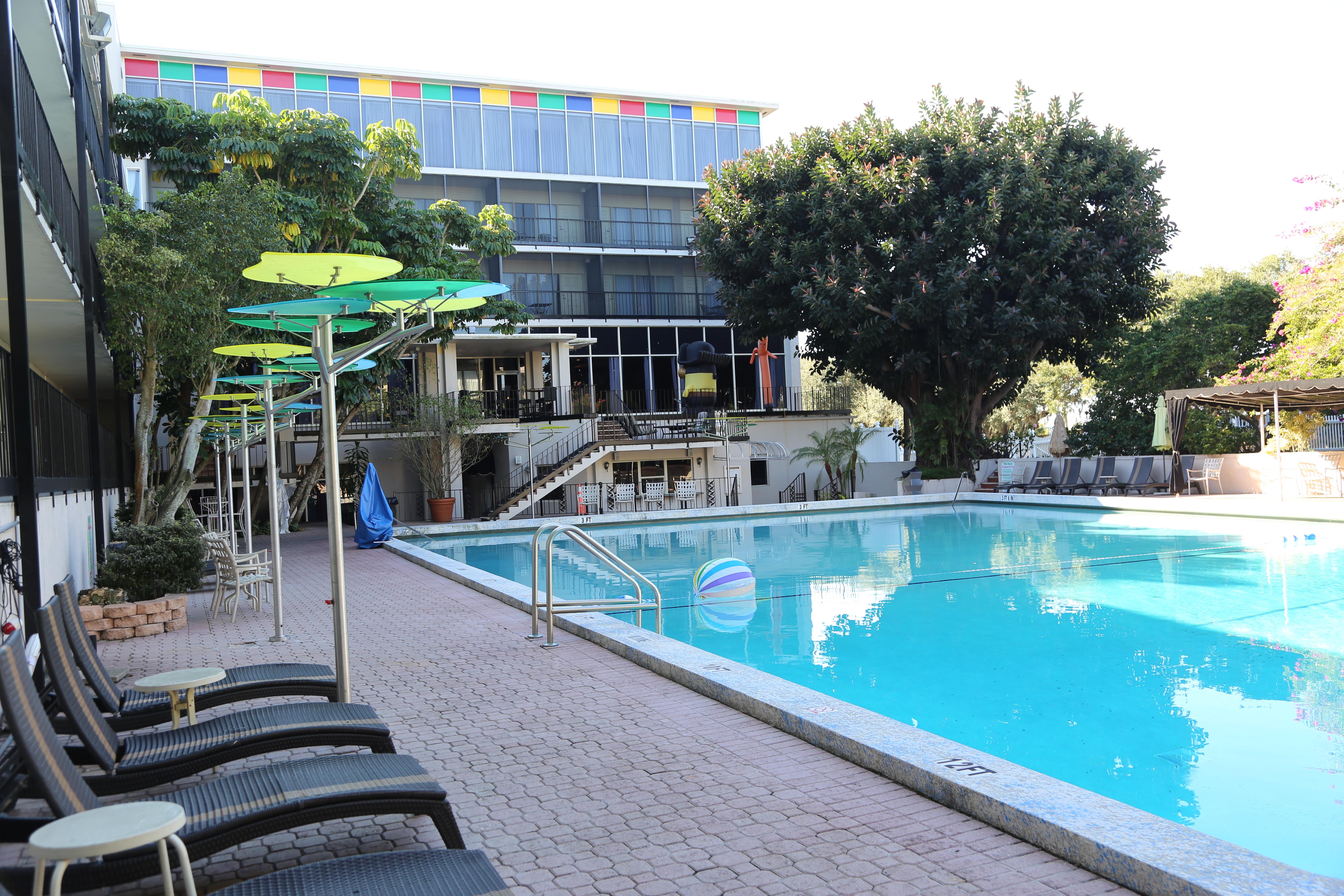 Econo Chain Of Lakes Lodge *