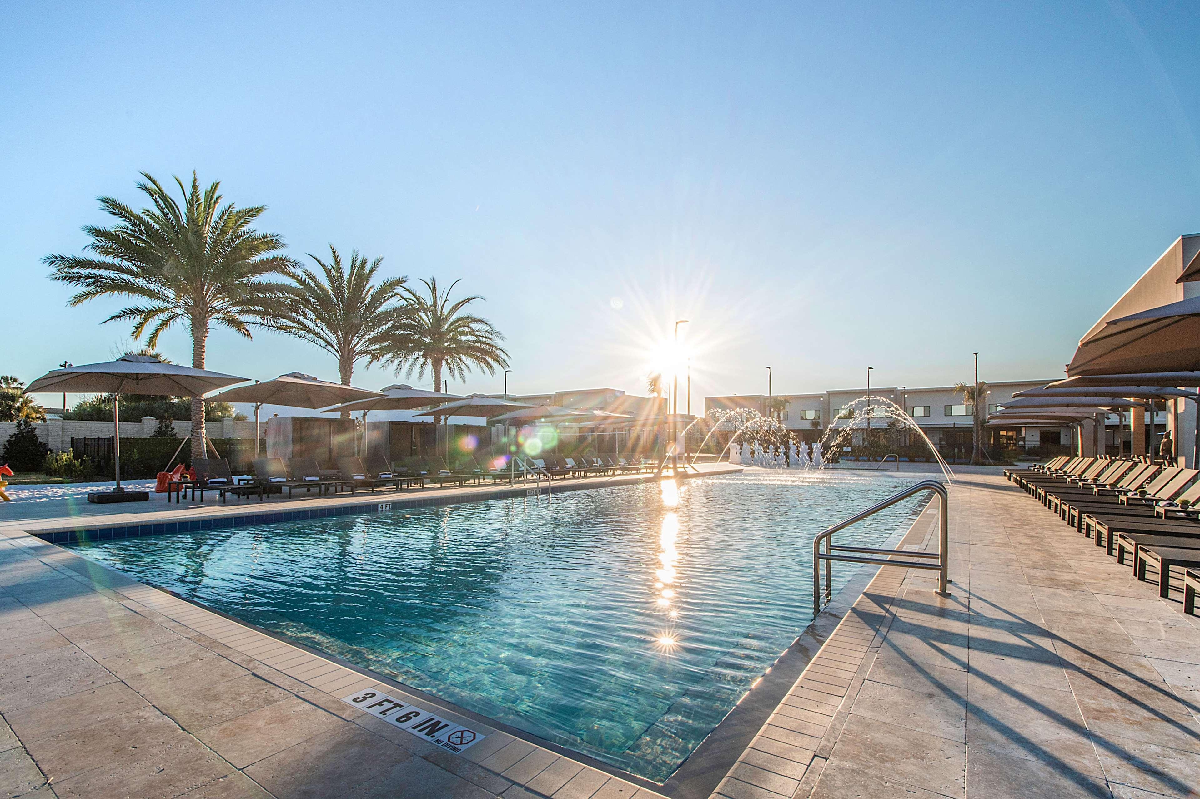 Resort Magic Village Views Trademark Collection By Wyndham Kissimmee