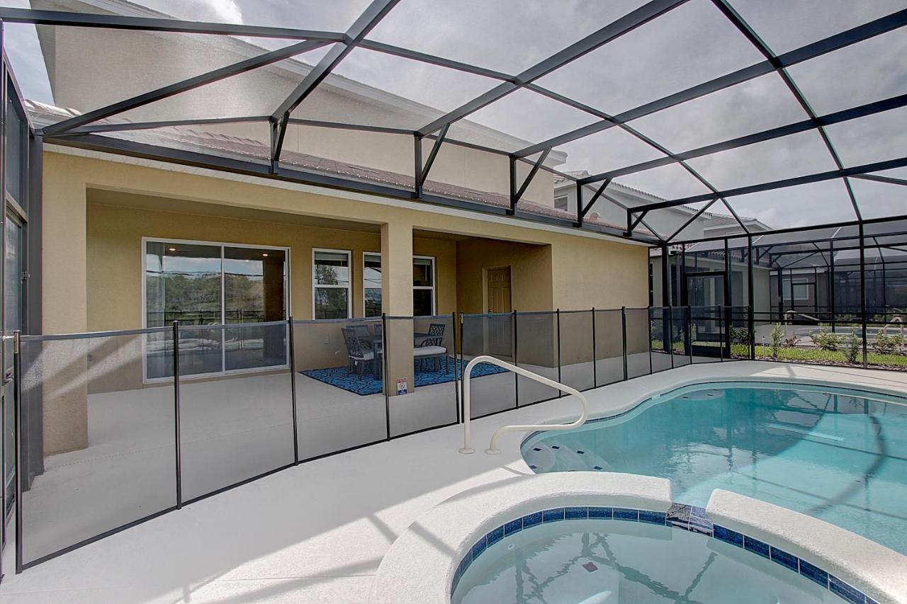 Close To Disney Huge Luxury King Suites/pool/jacuzzi