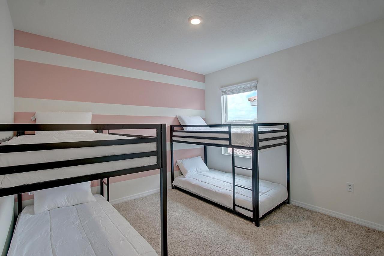 Close To Disney Huge Luxury King Suites/pool/jacuzzi